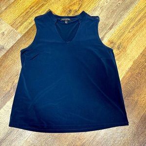 Banana Republic navy blue sleeveless blouse